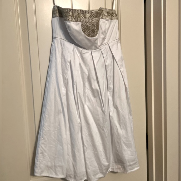 White House Black Marker Dress - Picture 2 of 7